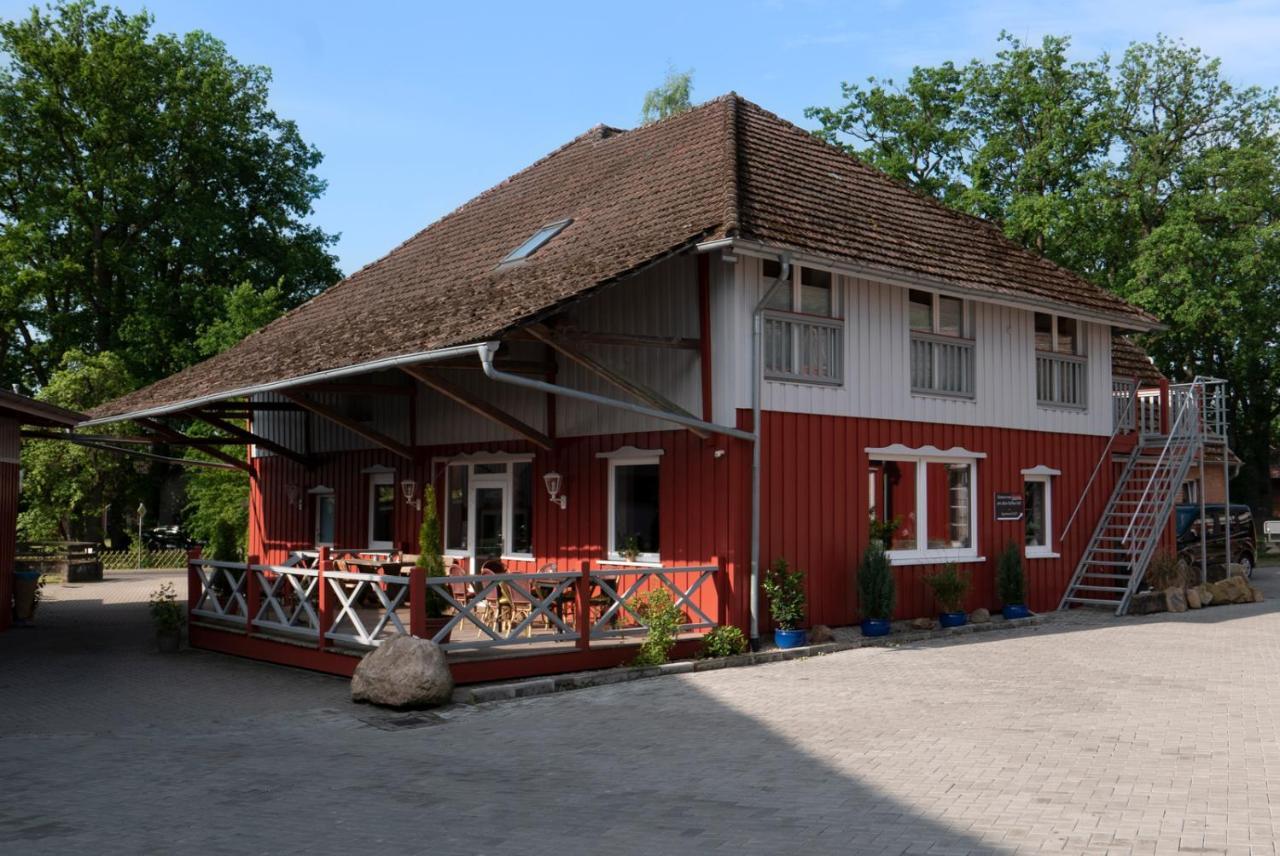 Gaestezimmer Am Alten Kaffee Hof Suderburg Exterior foto